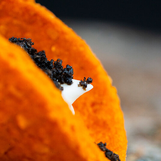 The first course of the Eatrenalin menu 'Red Dimensions' In the lounge, the course 'Indulgent introduction' awaits you.