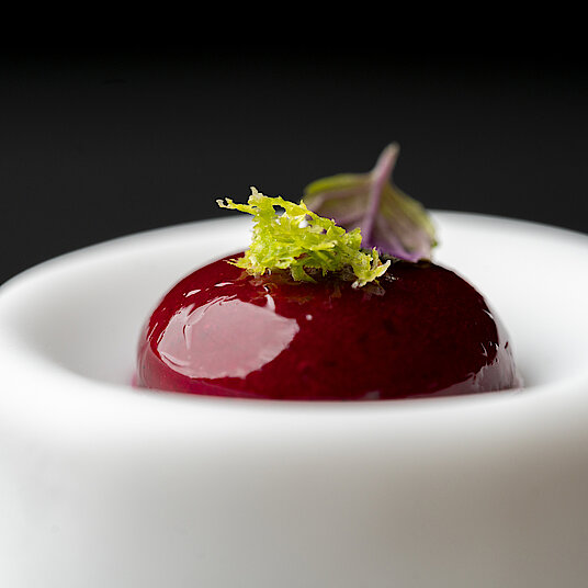 The third course of the Eatrenalin menus In the room 'Discovery', a magical revelation awaits you.