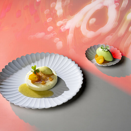 The eighth course of the Eatrenalin menu 'Red Dimensions' In the room 'Incarnation', you will experience a sweet transformation.