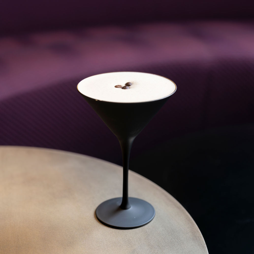 Le cocktail luxuriant « Expresso Martini » avec des arômes corsés à souhait